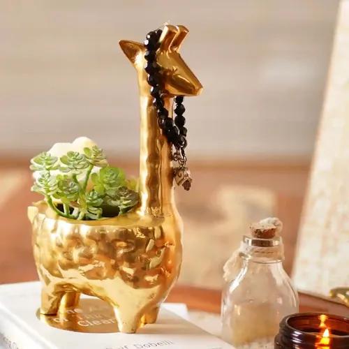 Behoma Metal Giraffe Figure | Candle Holder for Home Decor Tabletop Living Room Office | Succulent Plant Pot Gift Showpiece Statue (Candles/Plants etc not Included) (Giraffe)